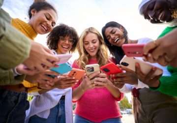 Réseaux sociaux : le nouveau réflexe de recherche des jeunes générations